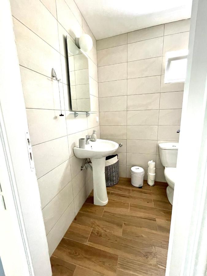 Sofi'S Apartments カラマタ エクステリア 写真
