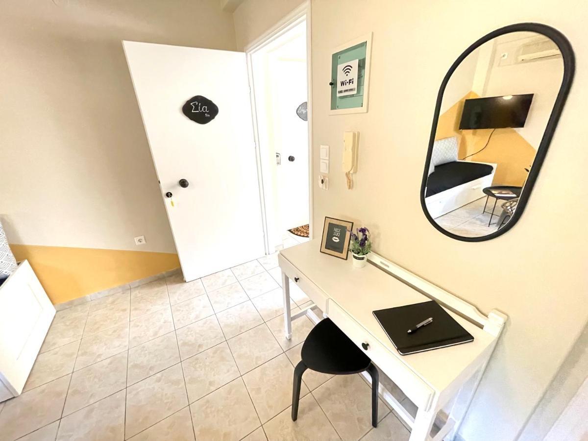 Sofi'S Apartments カラマタ エクステリア 写真